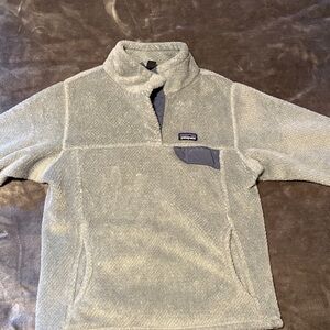 Patagonia Kids Light Gray Fleece Pullover